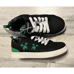 Minecraft Youth Sneakers Size 1 Nwt